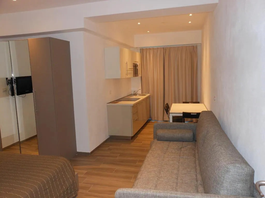 Residence Fanny Alassio 2*,  Italy