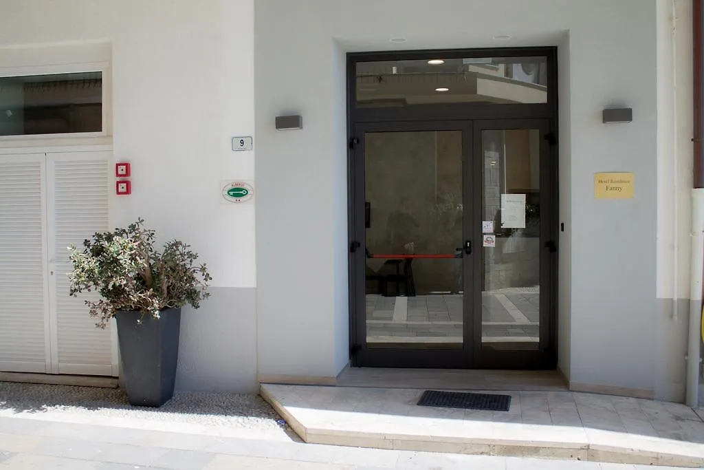 Residence Fanny Alassio Italy